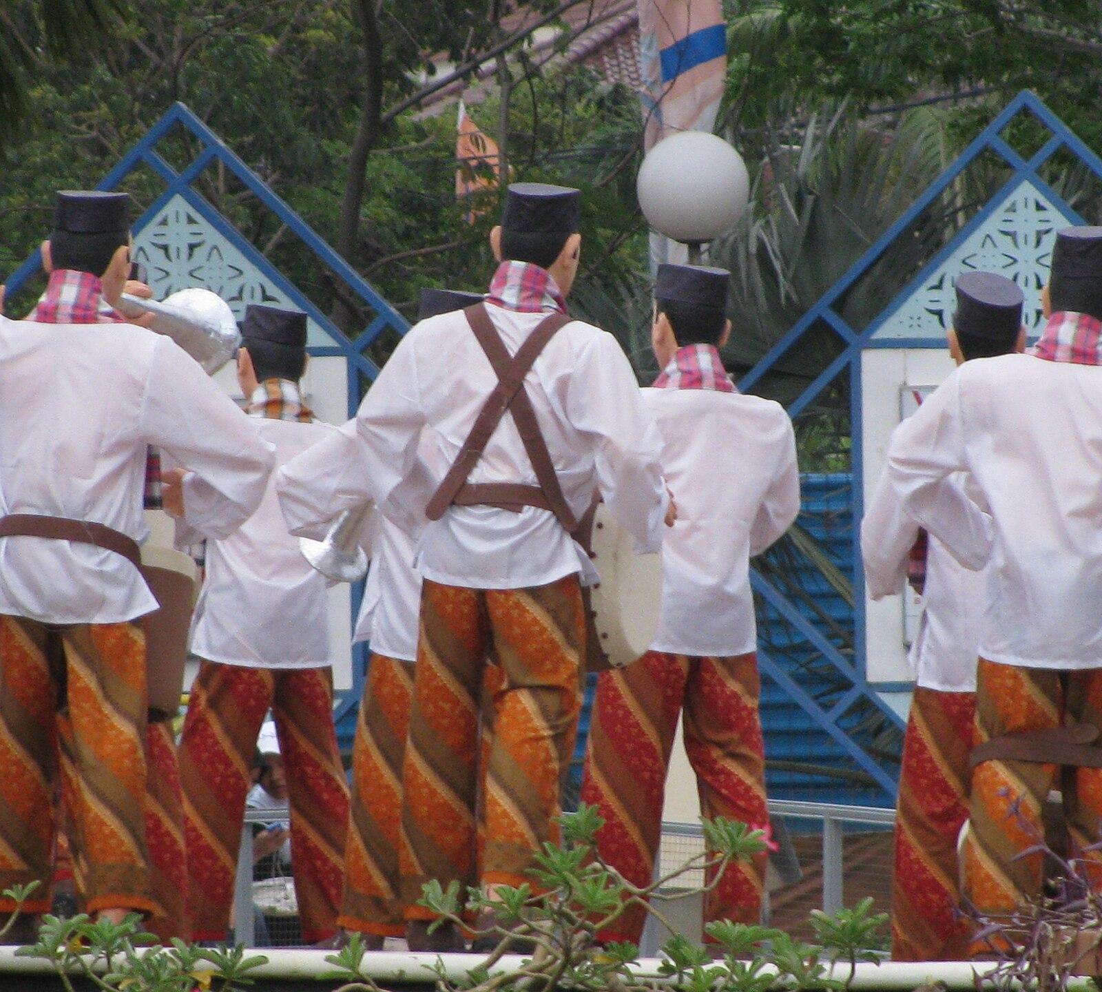 Jakarta's Free Parkruns Attract Hundreds to Weekly Community Runs